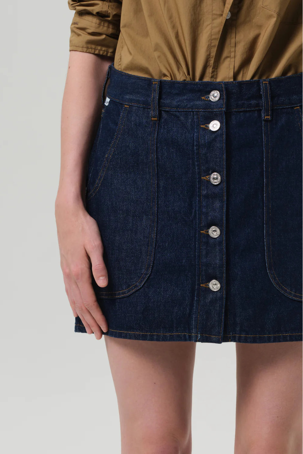Citizens of Humanity Curved Pocket Mini Skirt in Amherst | Shop Eleanor