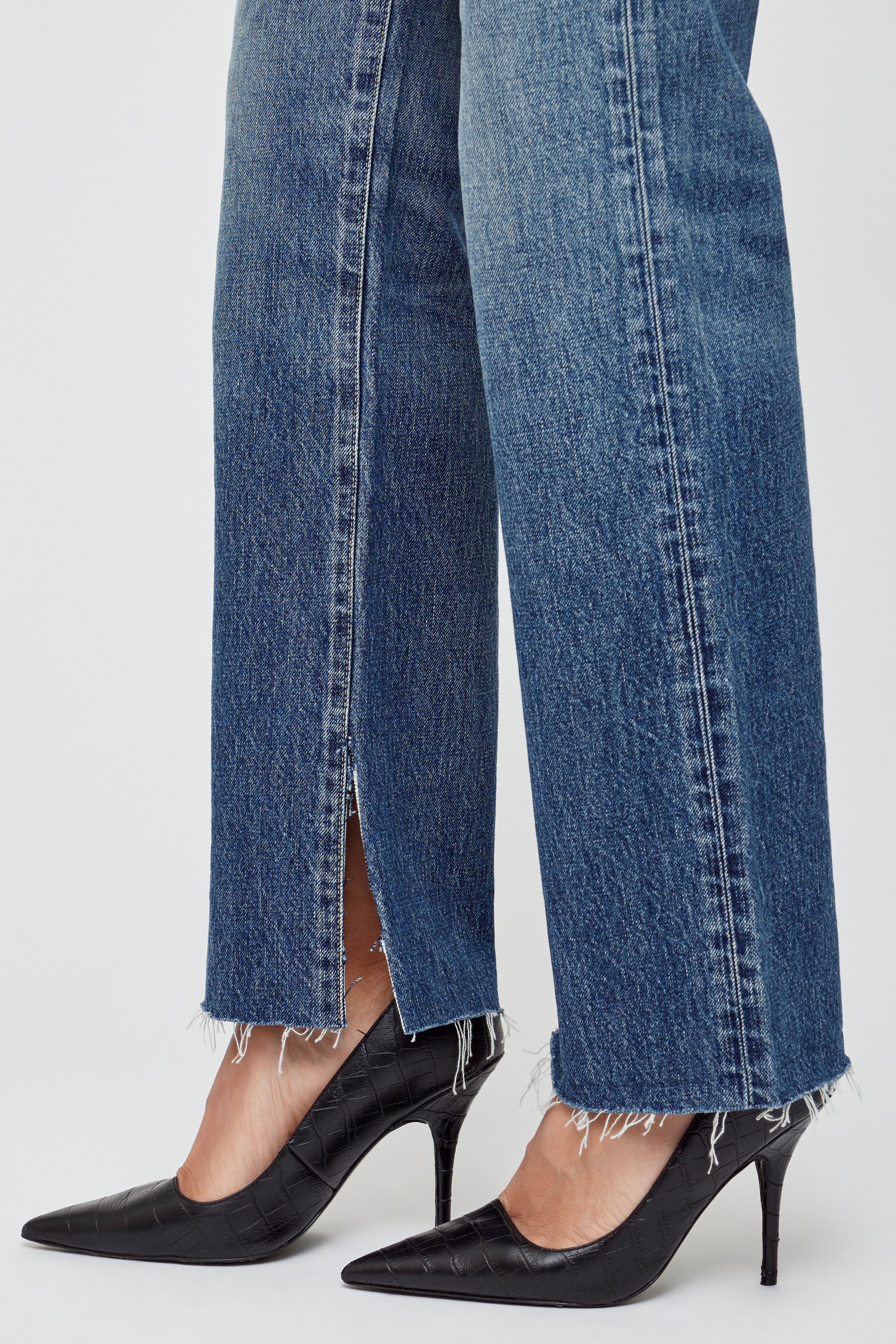 Moussy Vintage Straight Leg Gleason Denim Jean with whiskering in Blue | Shop Eleanor