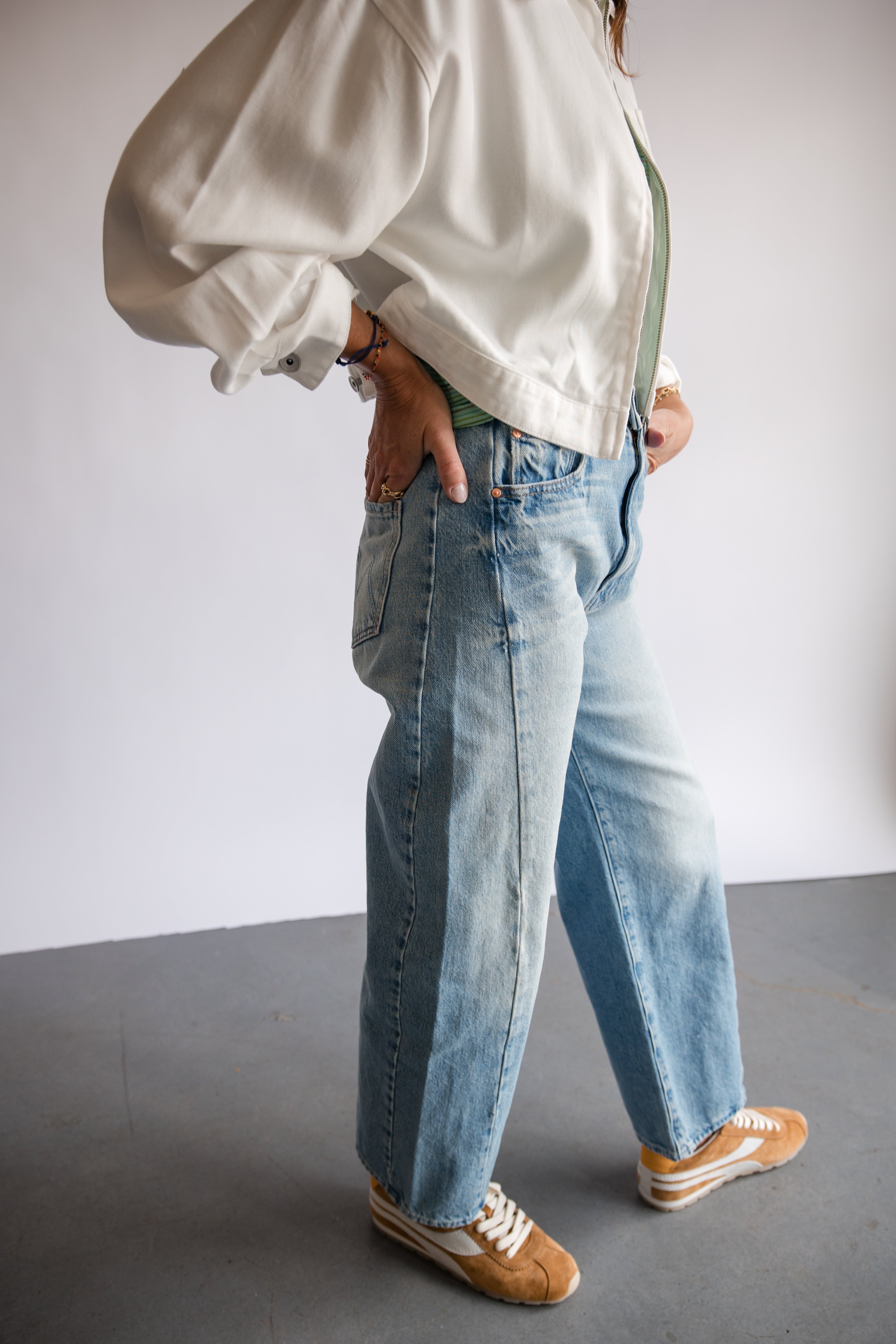 Mother Denim Double Side Seam Jeans in TRL | Shop Eleanor
