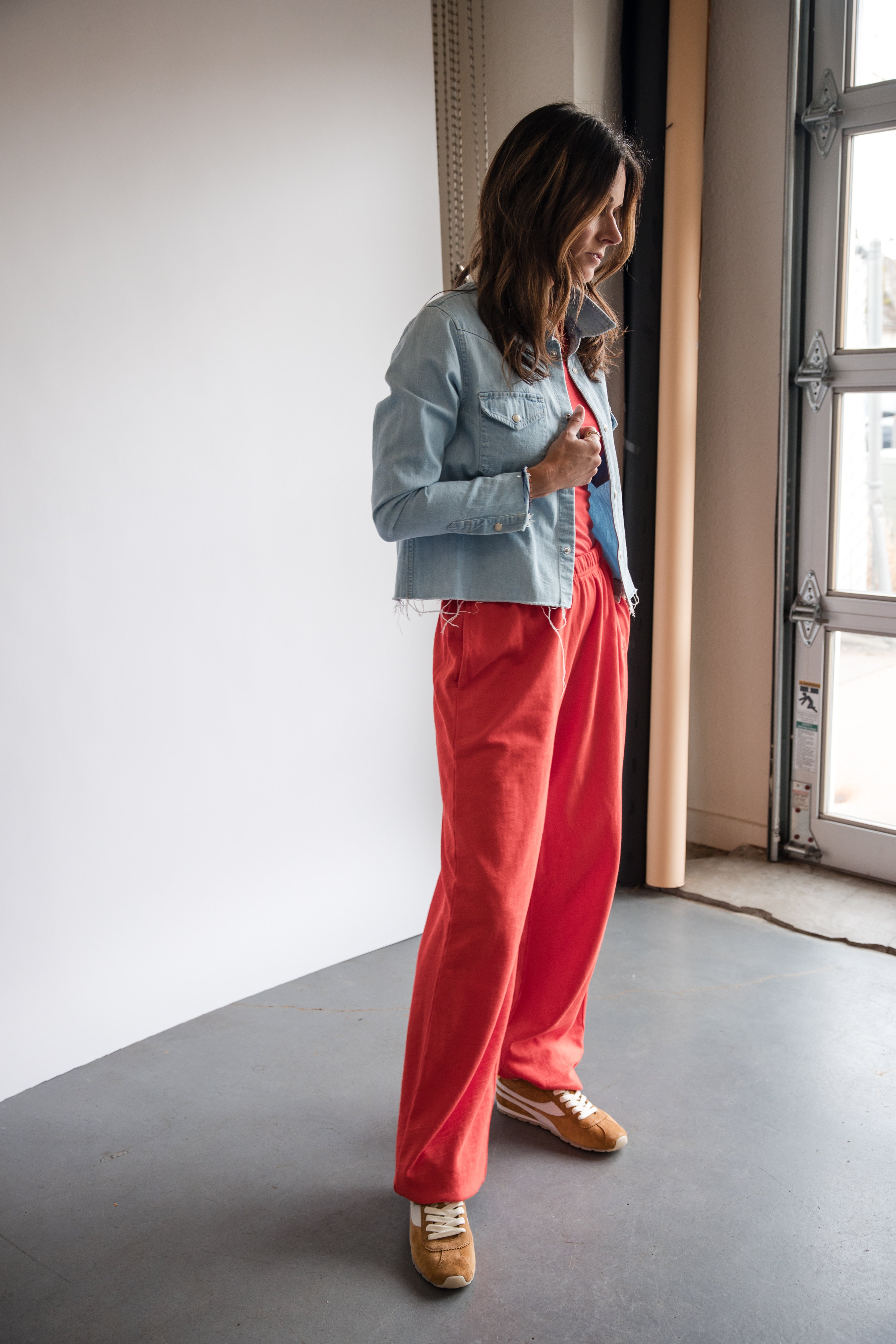 Éterne Boyfriend Soft Cotton Sweat Pant in Poppy | Shop Eleanor