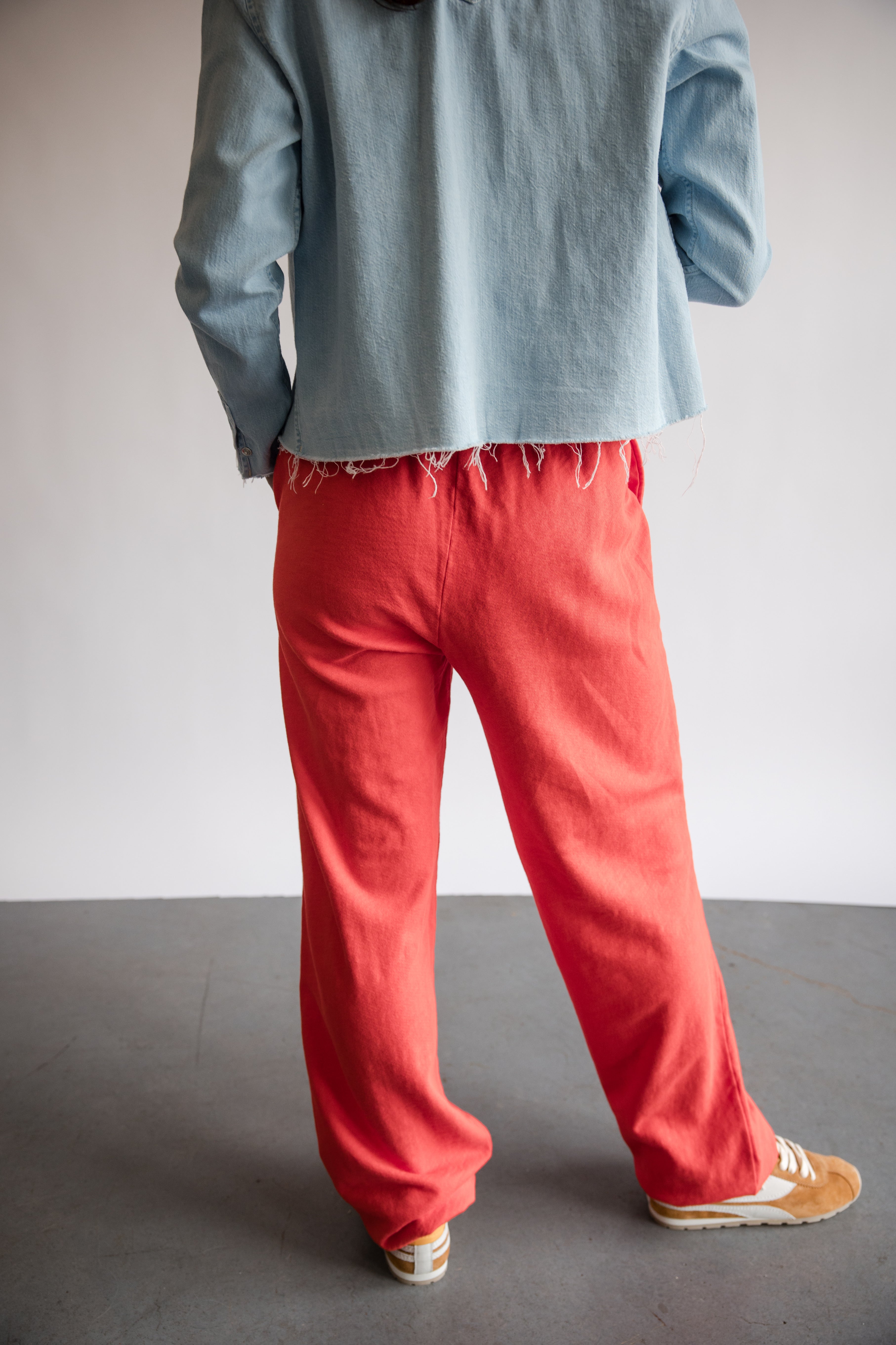 Éterne Boyfriend Pocket Bold Sweatpant Set in Poppy | Shop Eleanor