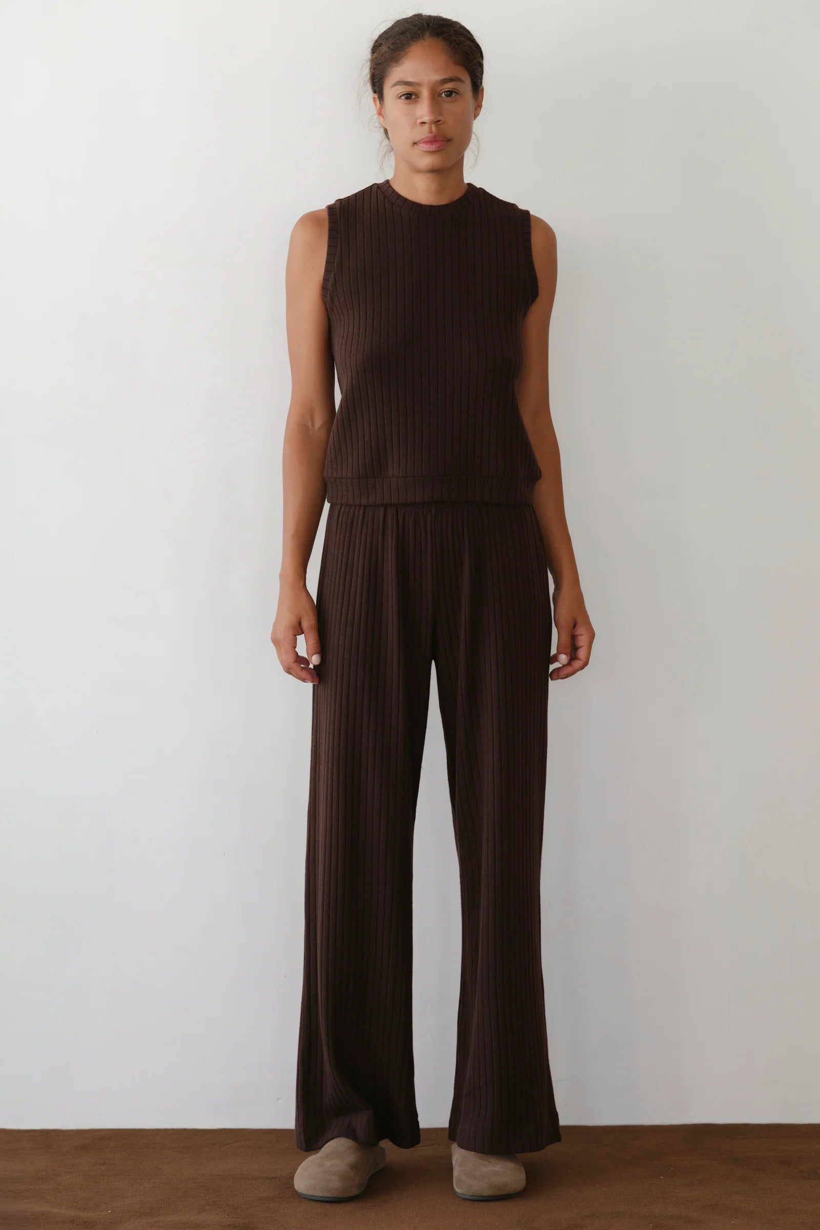 Donni Sweater Rib Simple Pant in Espresso | Shop Eleanor