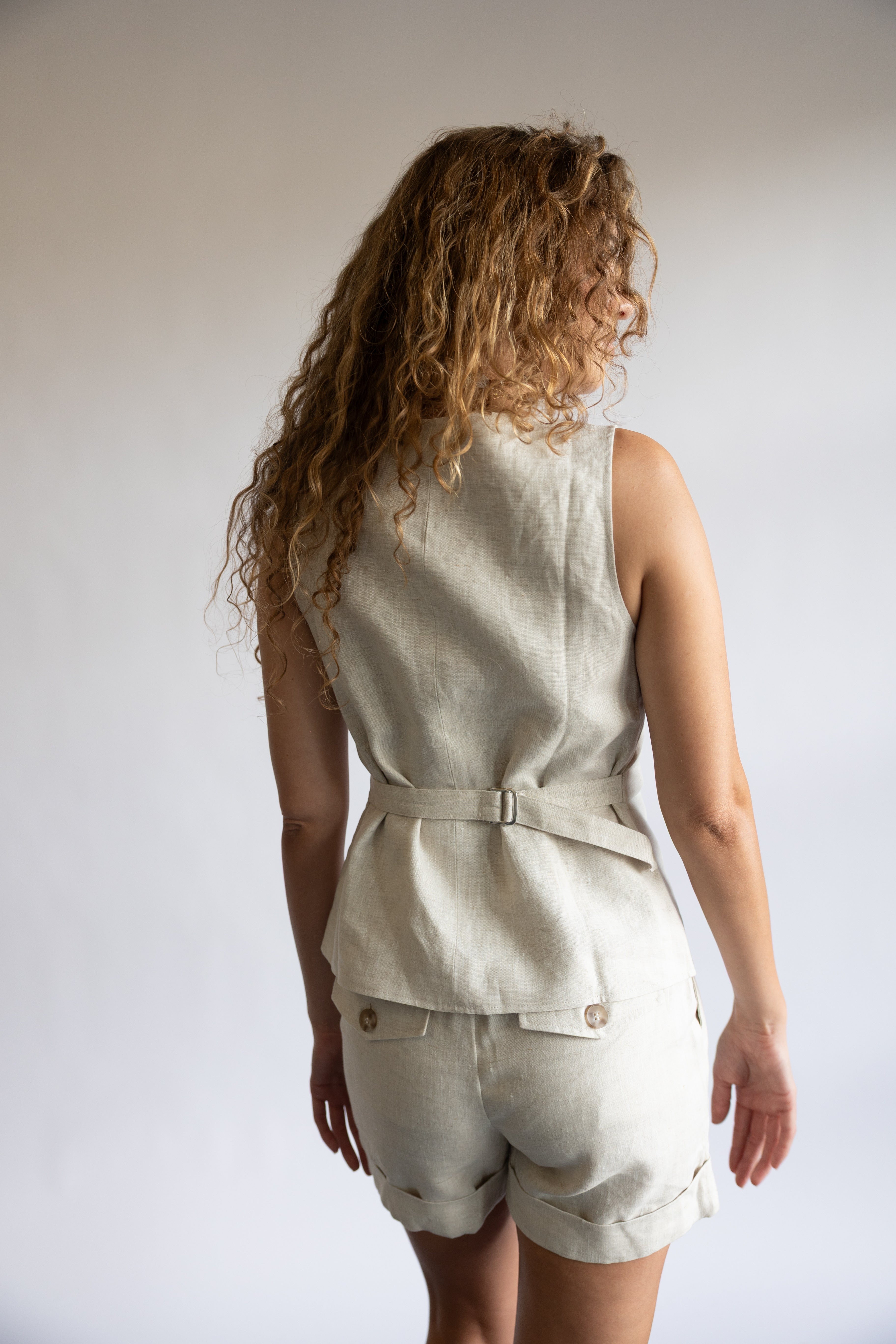 Sanctuary Caravan Linen Cuffed Short Set in Flax | Shop Eleanor