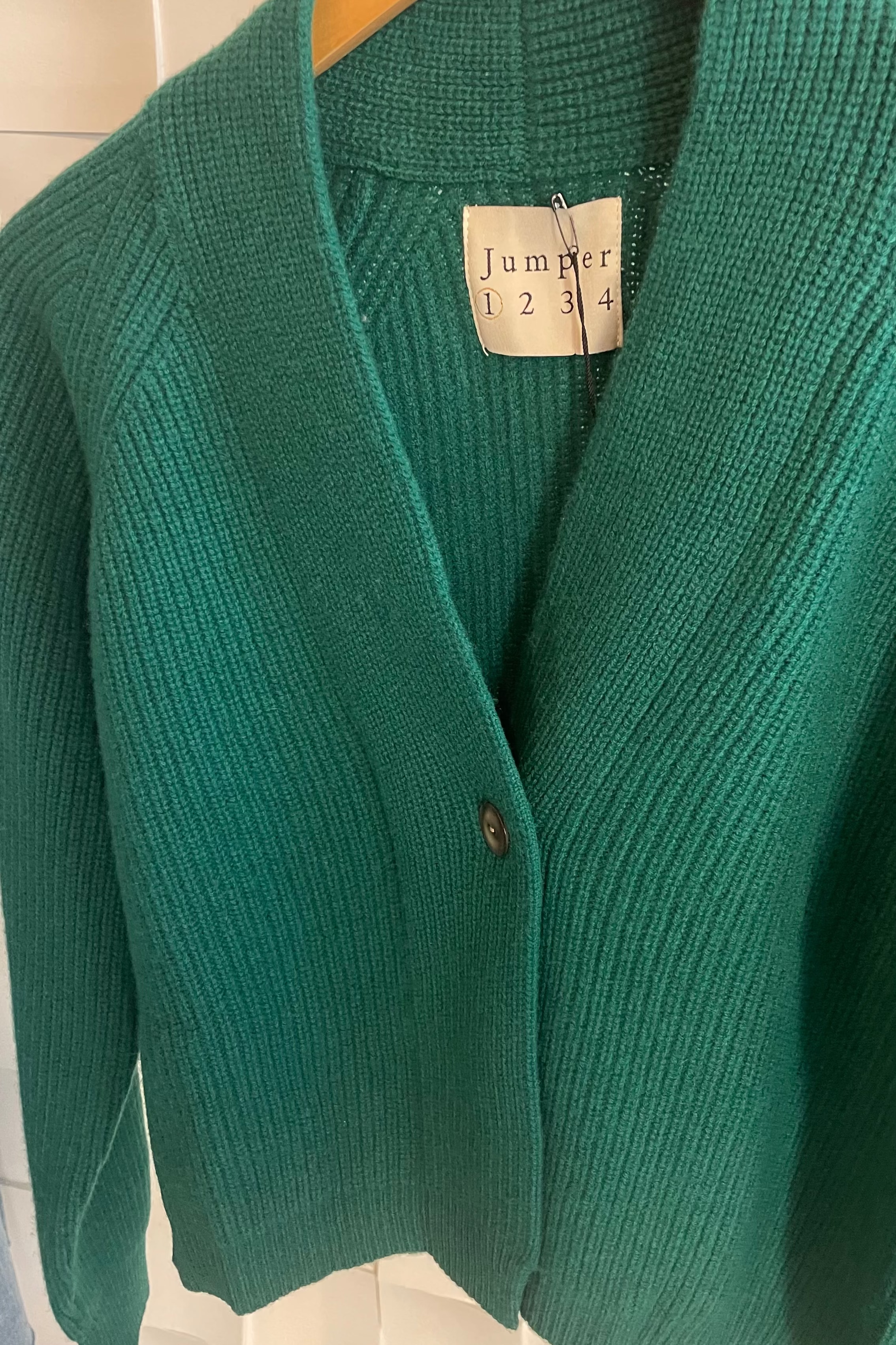 Jumper 1234 Merino Ribbed One Button Front Closure Cardigan in Forest Green | Shop Eleanor - Women's Online Luxury Clothing Boutique
