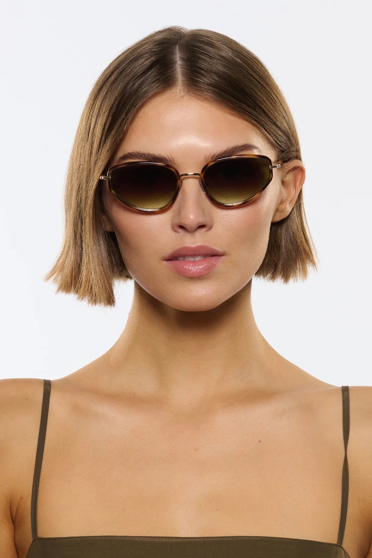 Krewe Leah Sunglasses in 18k + Maple | Shop Eleanor