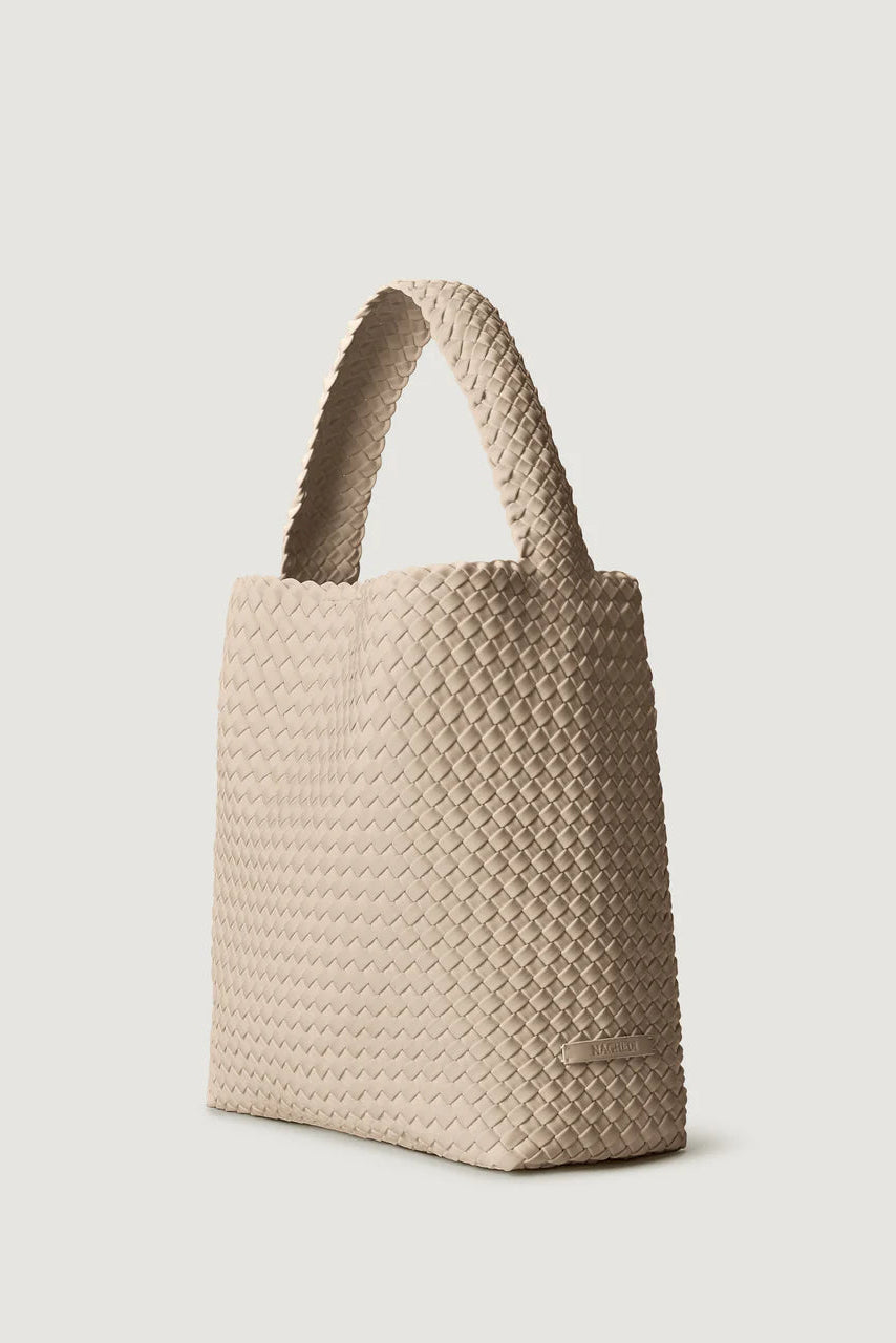 spacious tote bag that fits laptop