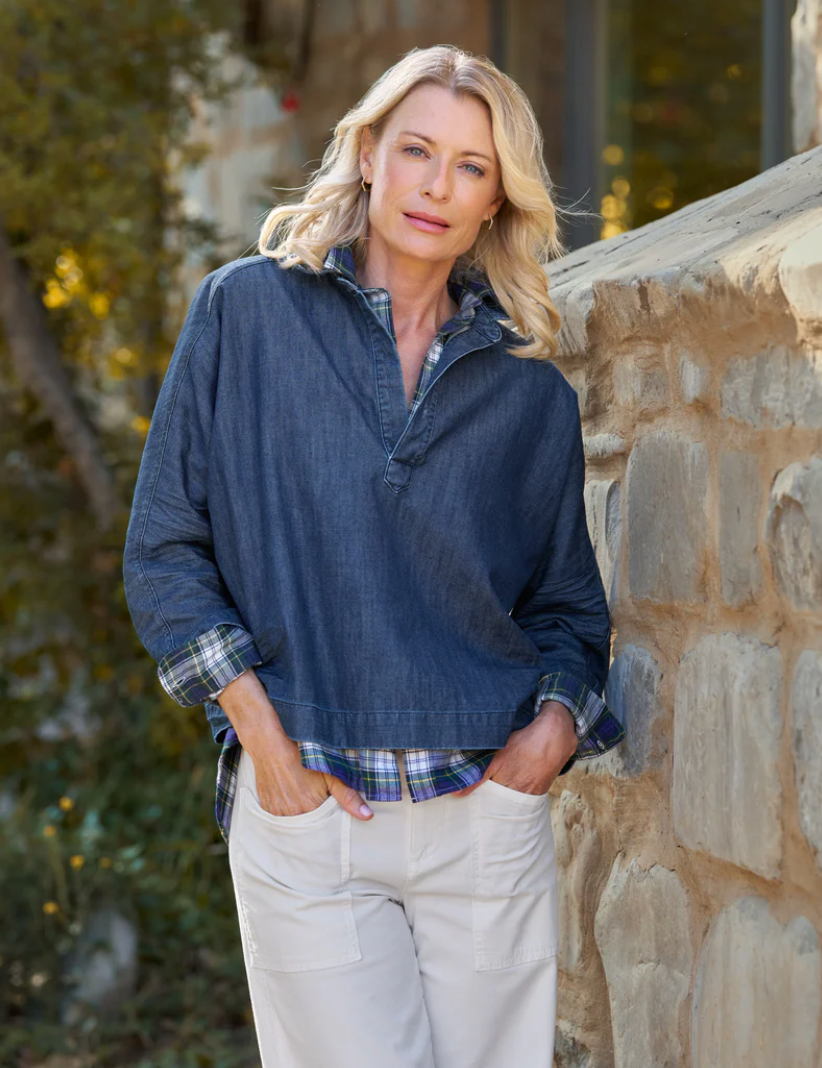 Frank & Eileen Popover Linen Shirt in Vintage Dark Wash | Shop Eleanor