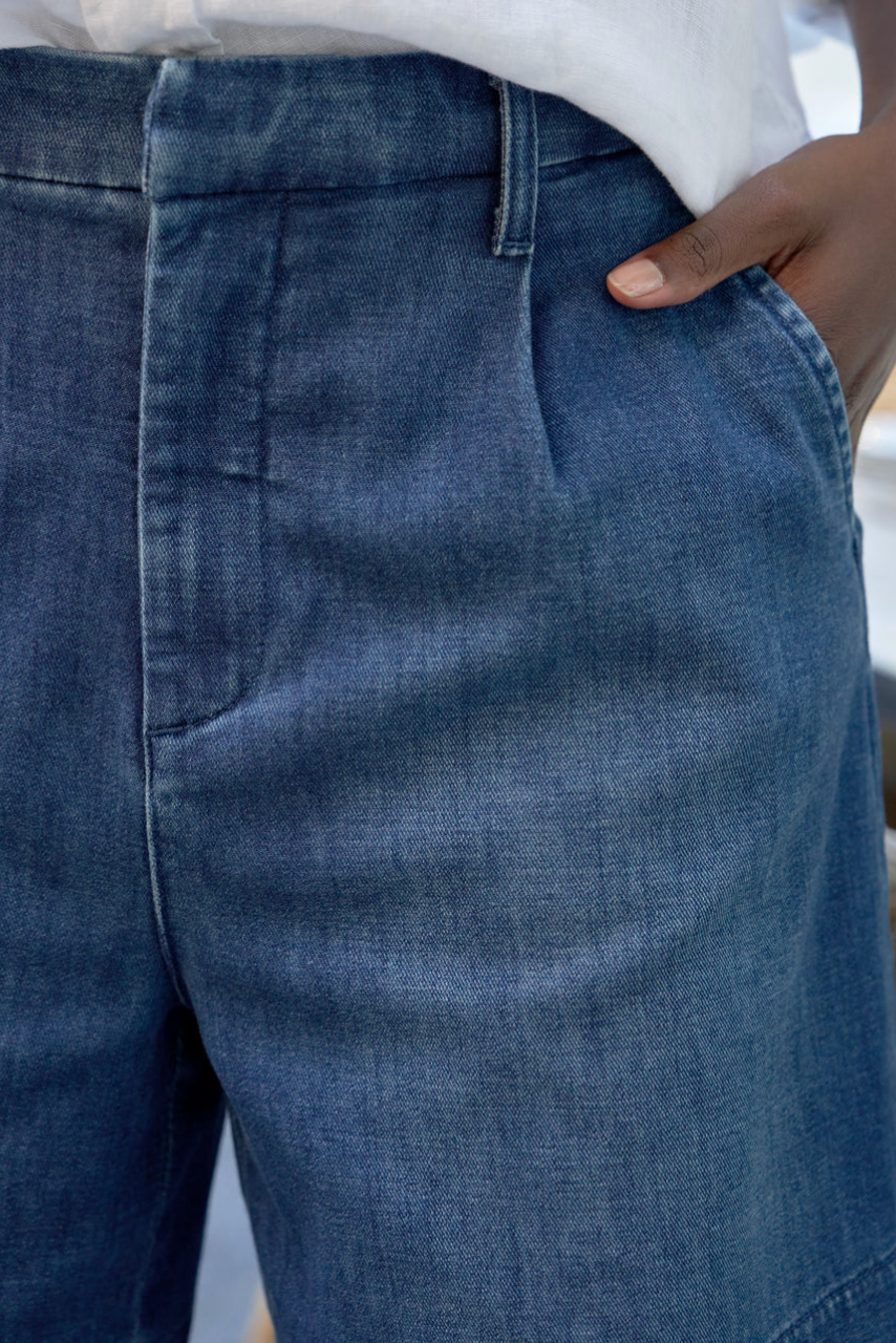 The Frank & Eileen Waterford 7.5 Short | Shop Eleanor
