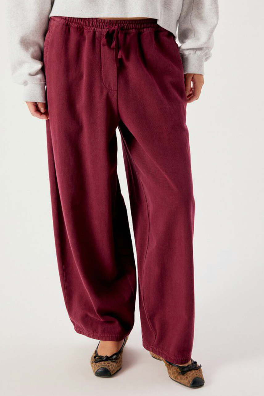 American Vintage Women's Lycaz Ballon Pant in Vintage Wine | Shop Eleanor
