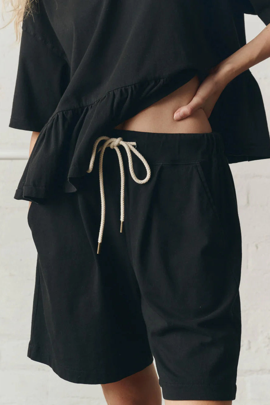 The Great Relaxed Short Short in True Black | Shop Eleanor