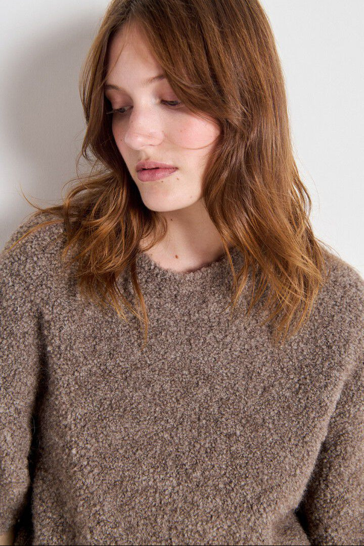 American Vintage Zolly Short Sleeve Crewneck Sweater in Taupe | Shop Eleanor - Women's Apparel Boutique