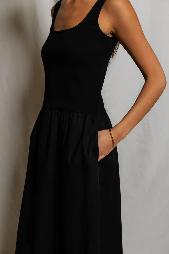 perfect white tee Fabiola Dress in Black | Shop Eleanor