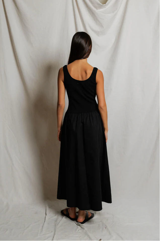 perfect white tee Fabiola Dress in Black | Shop Eleanor
