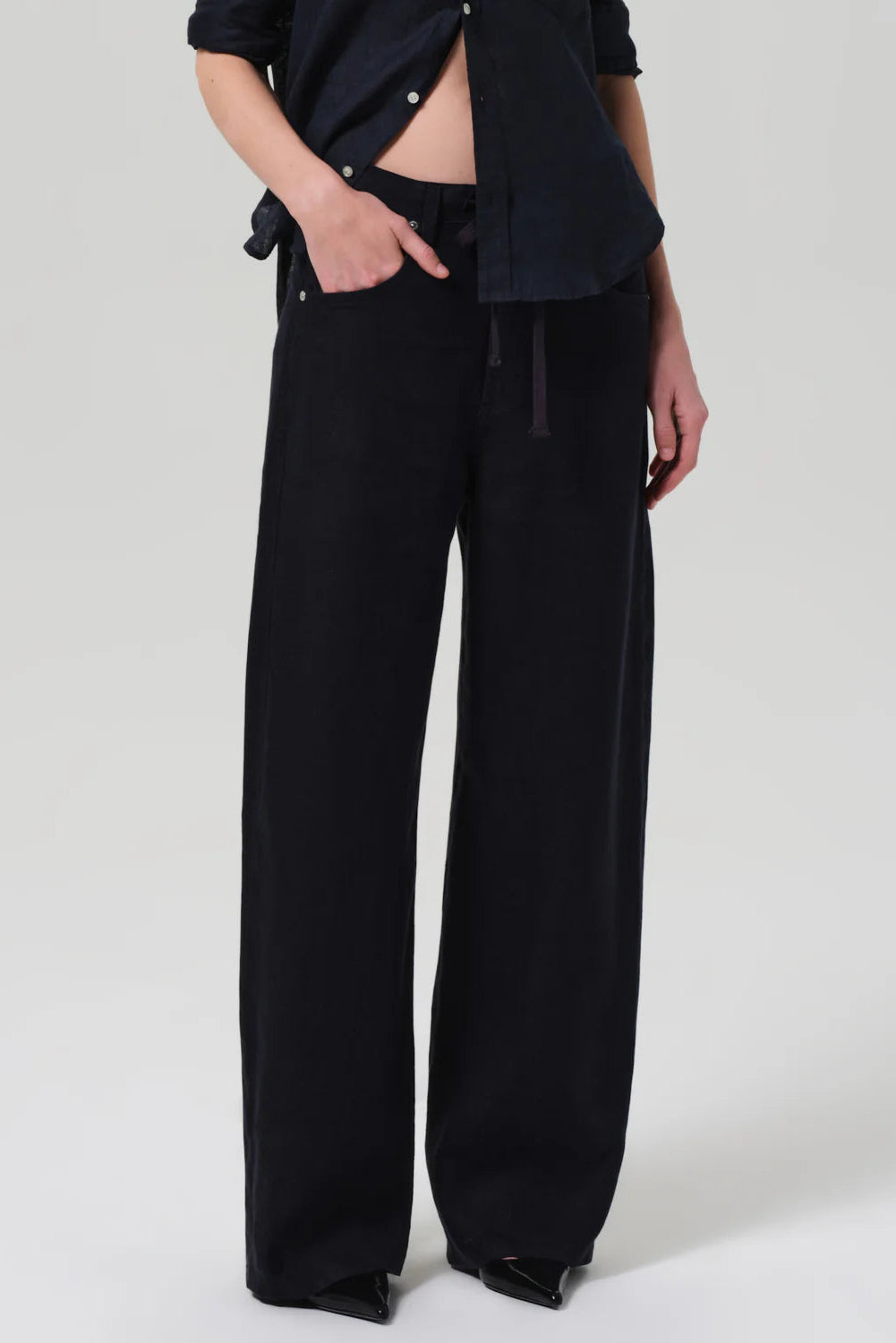 Citizens of Humanity Brynn Linen Relaxed  Trouser in Navy | Shop Eleanor