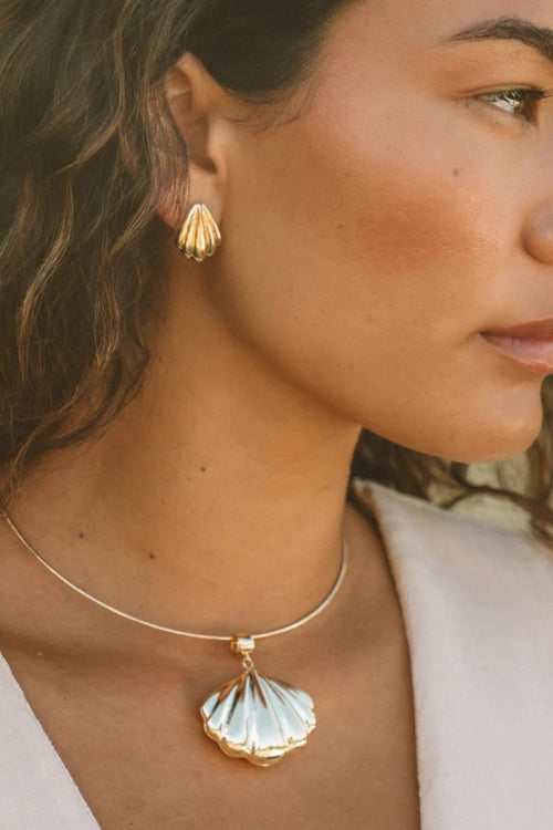 Thatch Lina Shell Earrings | Shop Eleanor - Women's Jewelry in CO