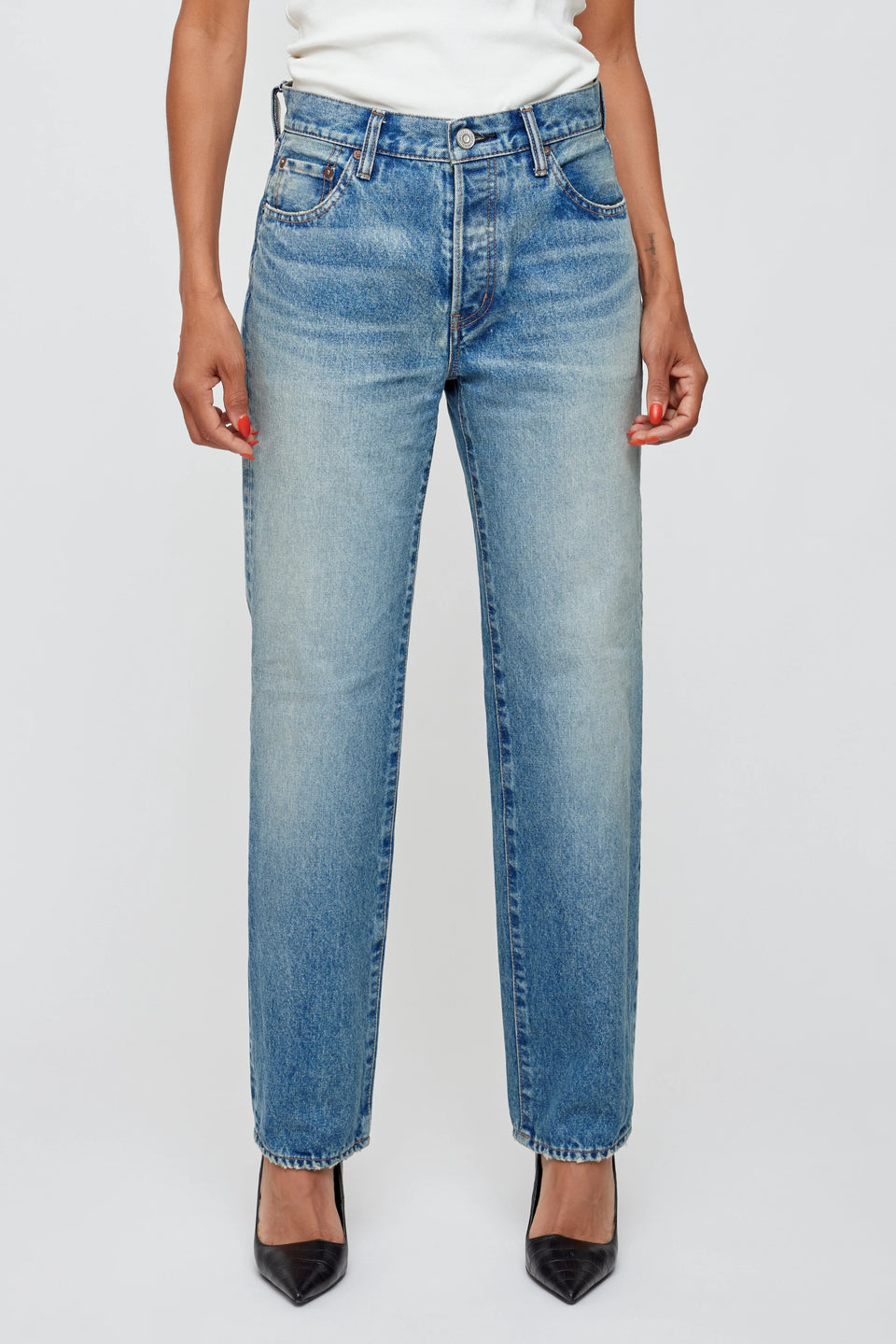 Moussy Vintage Parkchester Straight Mid-Rise Denim Jean | Shop Eleanor