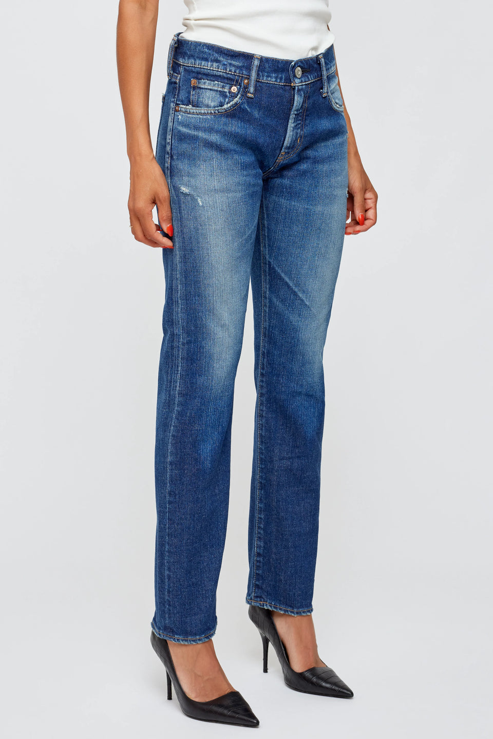 Moussy Vintage Moonachie Slim Straight Jeans in Blue | Shop Eleanor