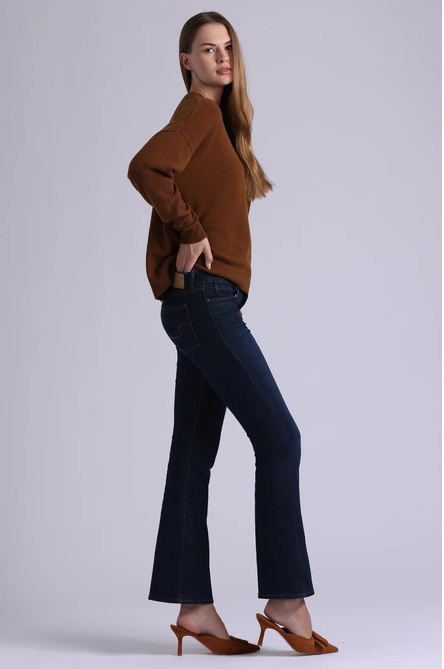 Minnie Rose Cashmere Brown Oversized Crewneck Sweater | Shop Eleanor - Women's Online Designer Clothing Boutique