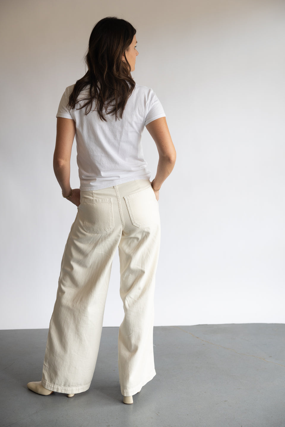 AMO Mary Slouch Trouser in Porcelain | Shop Eleanor 