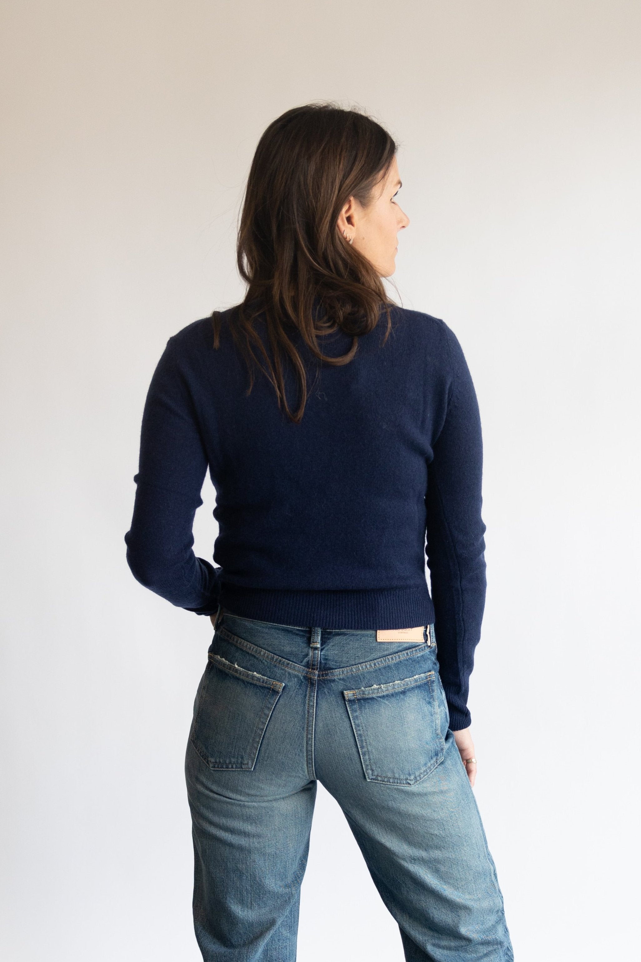 The Éterne Francis Top in Navy | Shop Eleanor