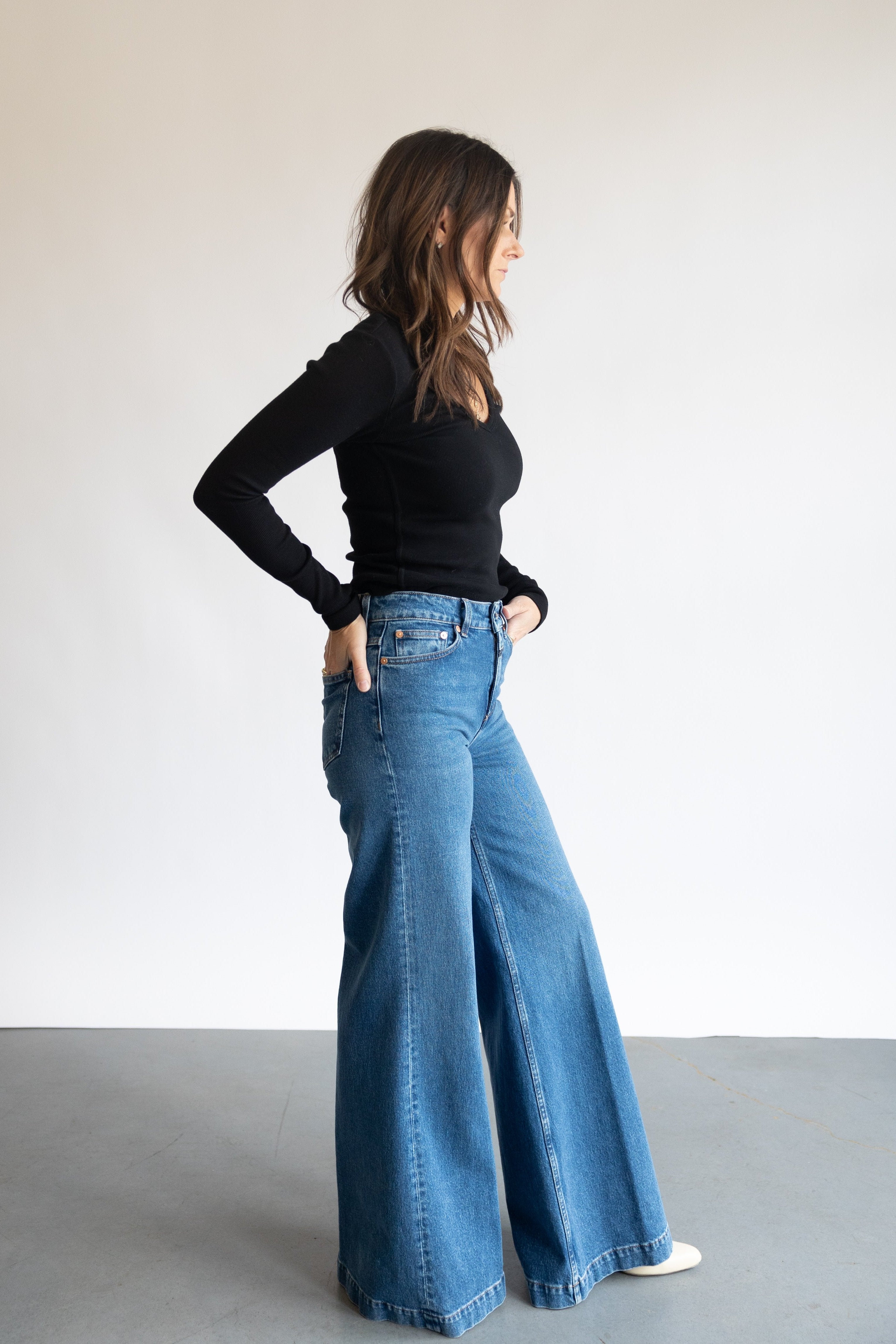 The Closed Denim Glow-Up Pant in Mid Blue | Shop Eleanor 