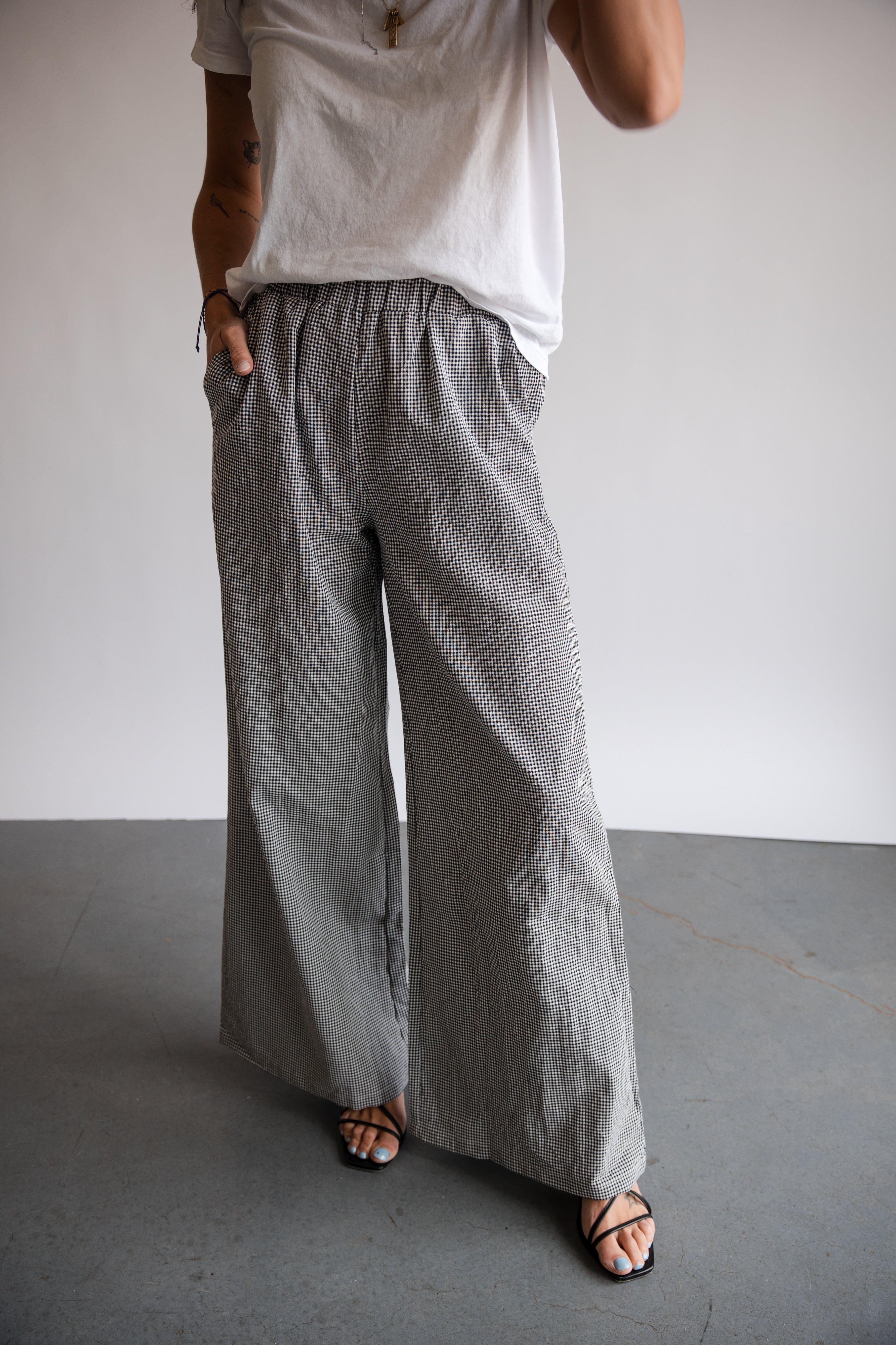 Elan Black and White Gingham Wide Leg Pants | Shop Eleanor