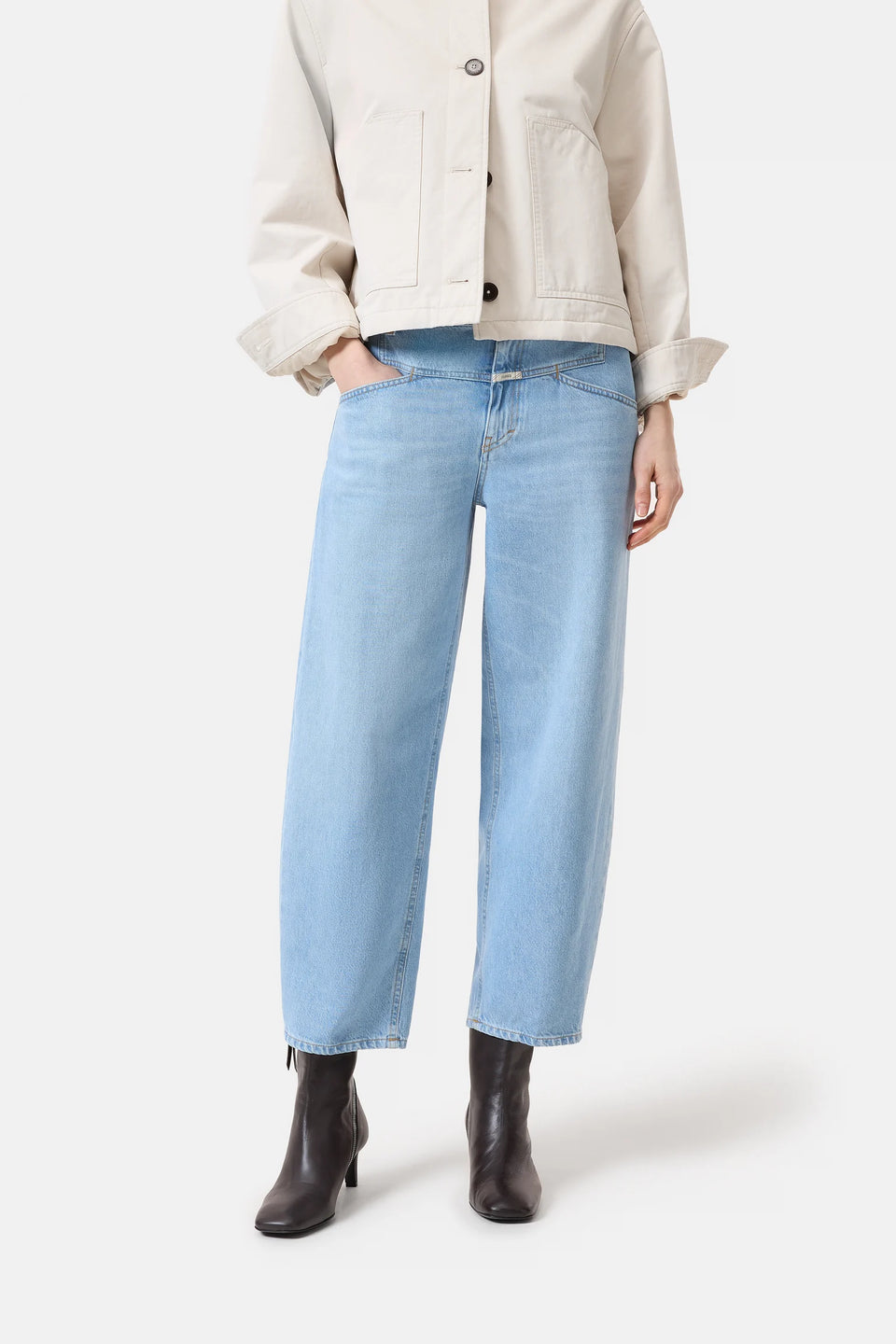 CLOSED Stover Jean in Light Blue | Shop Eleanor