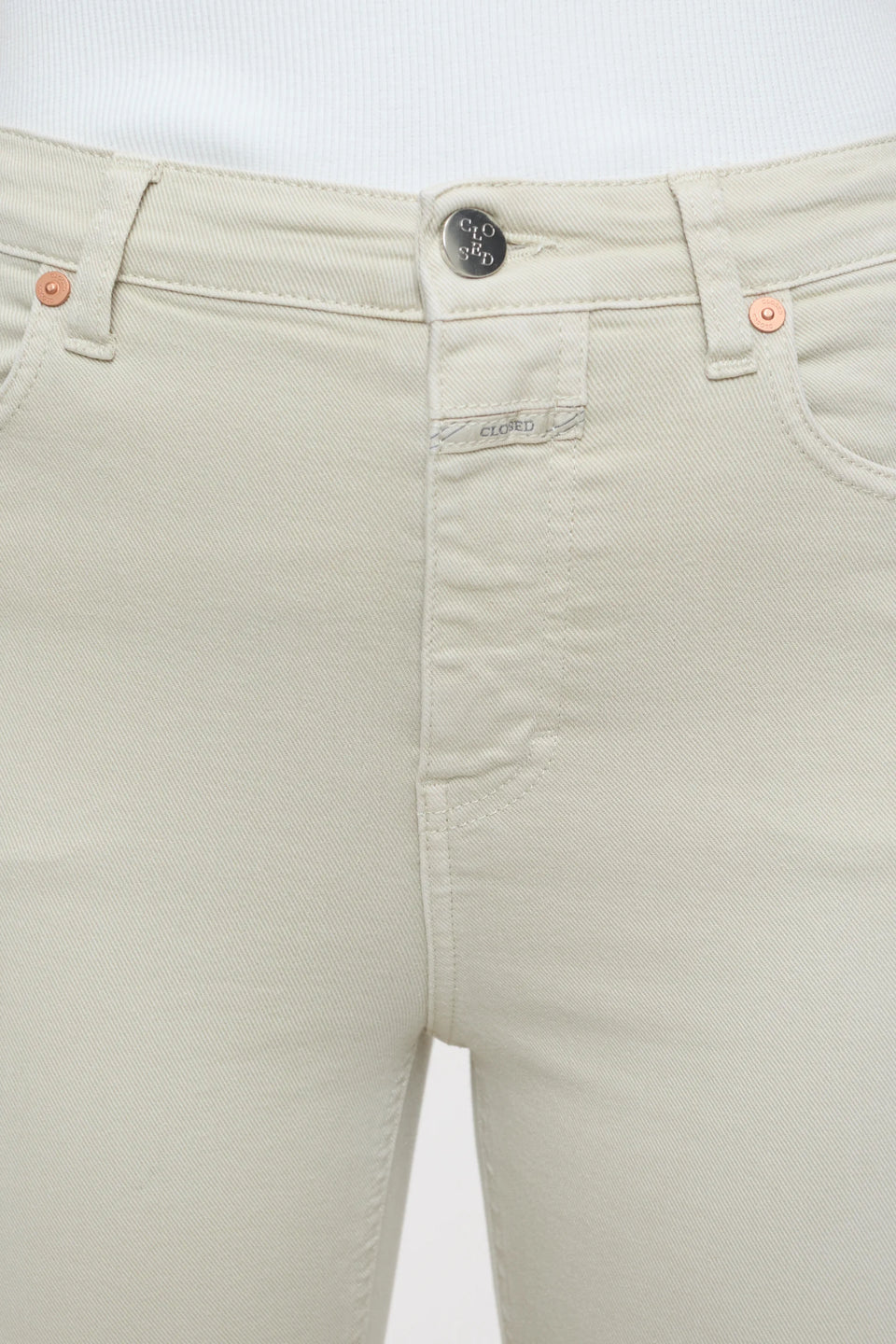 CLOSED Hi-Sun Stretchy Denim Jeans in Ivory | Shop Eleanor