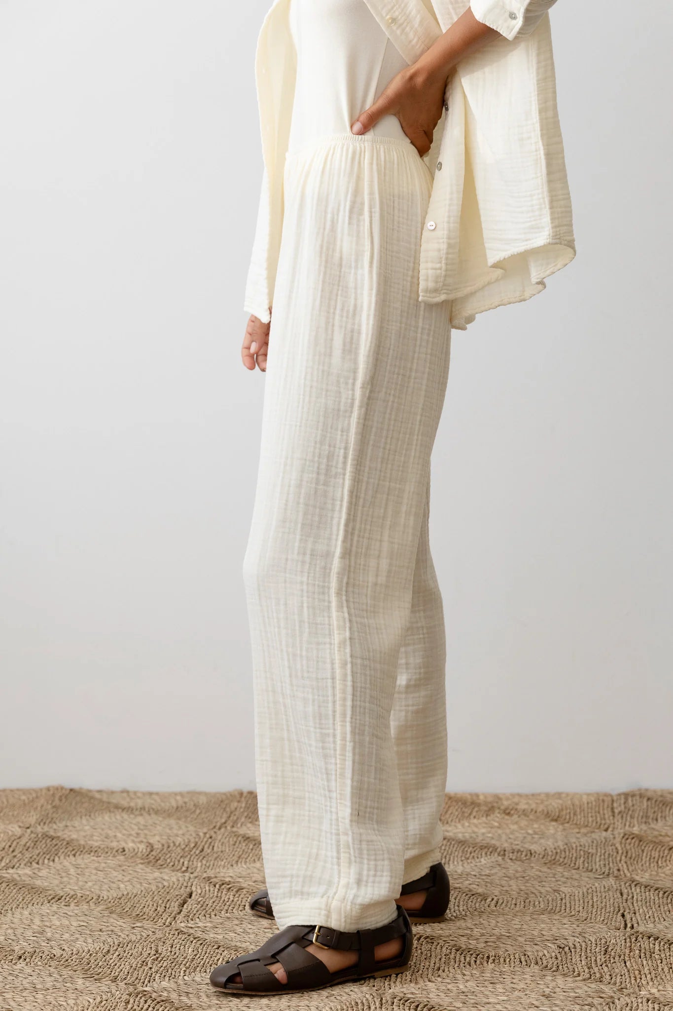 Donni Bubble Gauze Crop Simple Pant in Creme | Shop Eleanor