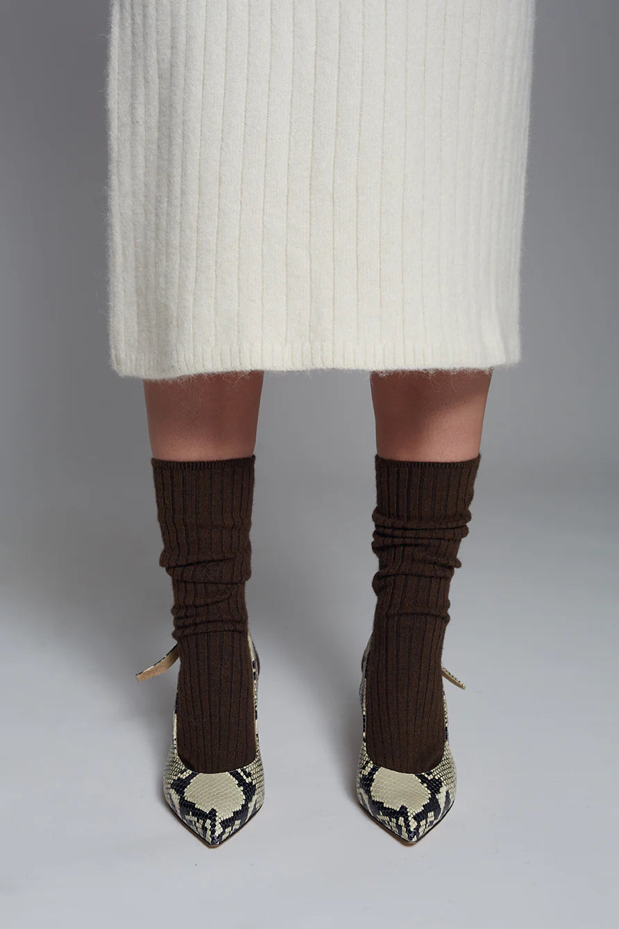 ribbed brown socks made from soft alpace wool