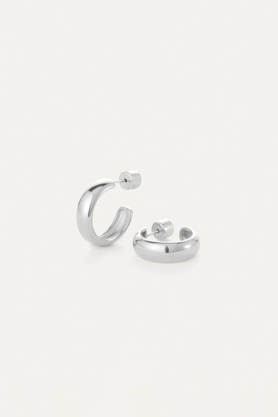 Jenny Bird Small Staple Hoop Earrings in Silver | Shop Eleanor