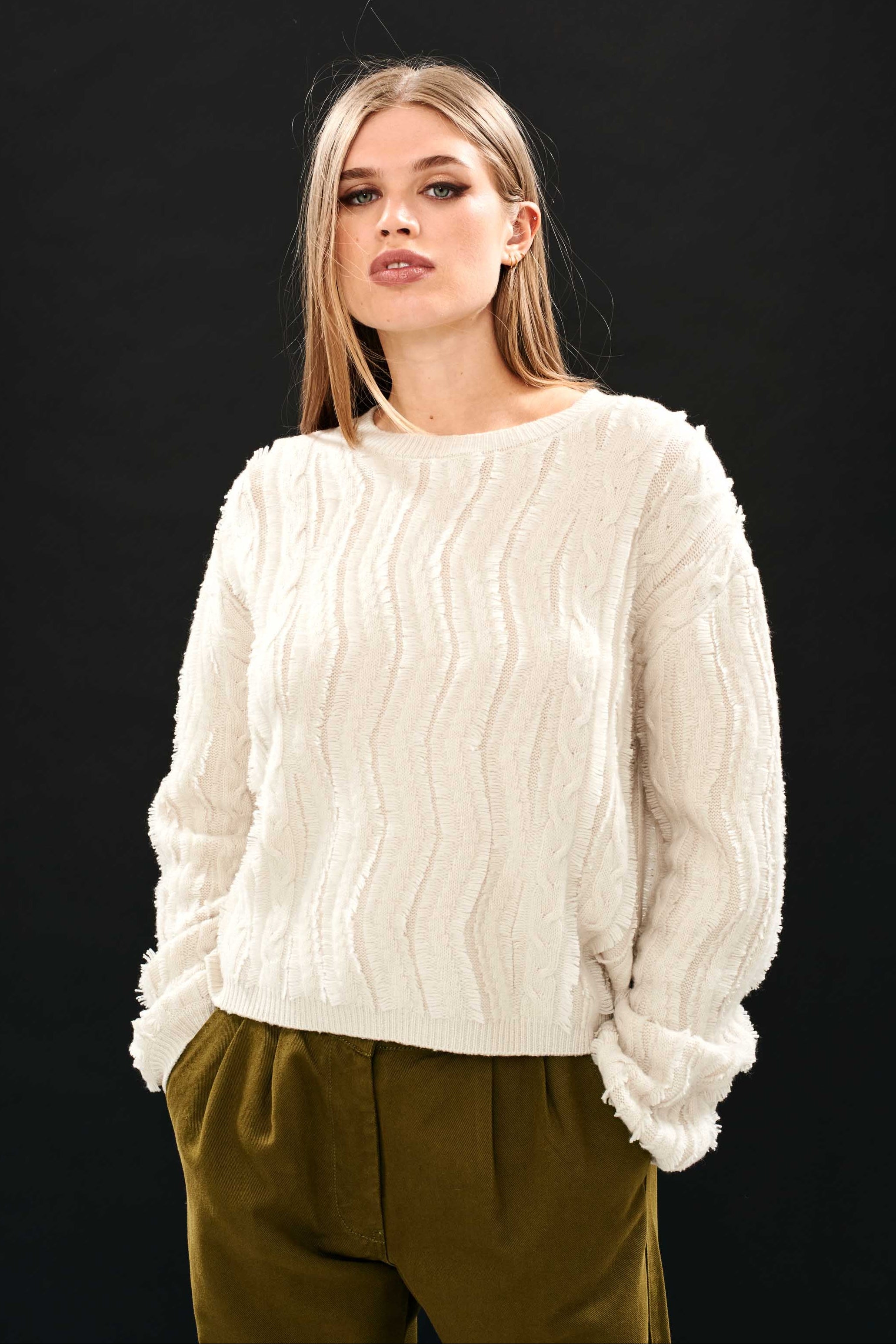 Jumper 1234 Raw Cut Cable Crew | Shop Eleanor - Women's Sweaters