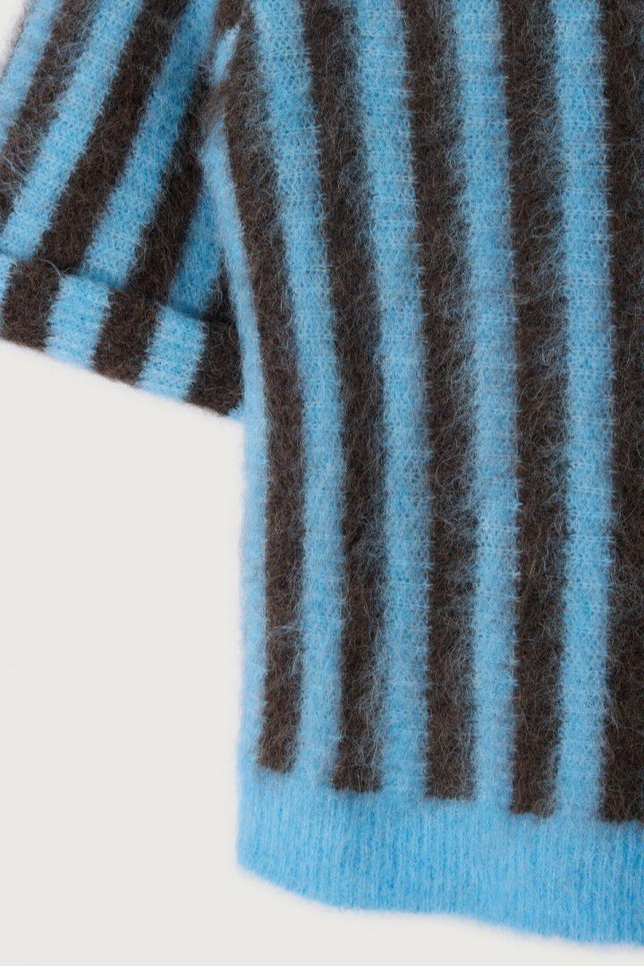 blue and brown striped alpaca yarn knitted short sleeve sweater