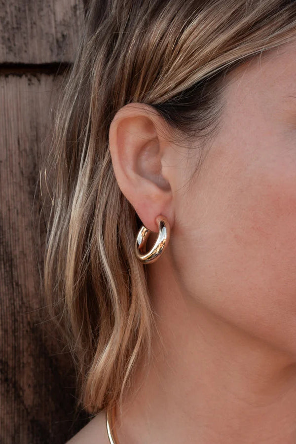 Thatch Ora Hoop Earrings in Rhodium Plated | Shop Eleanor