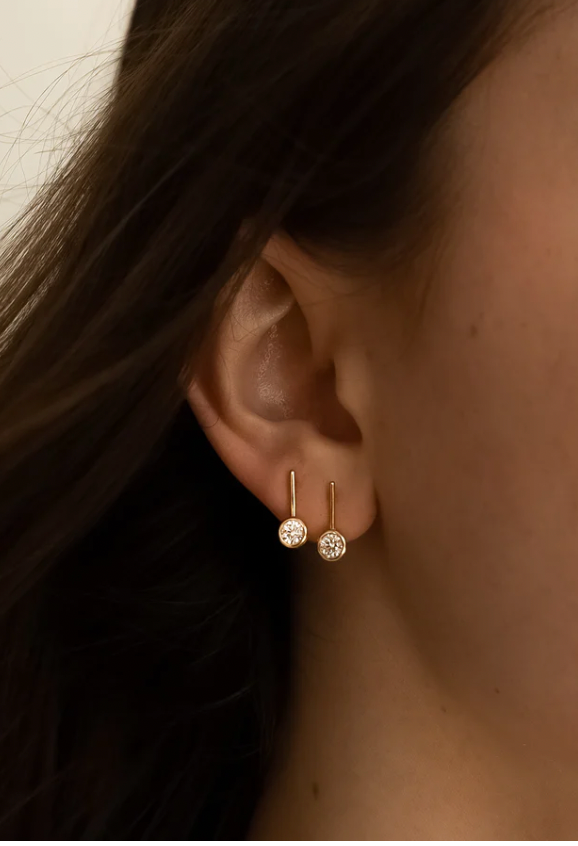Noemi Onyx Heart Earrings