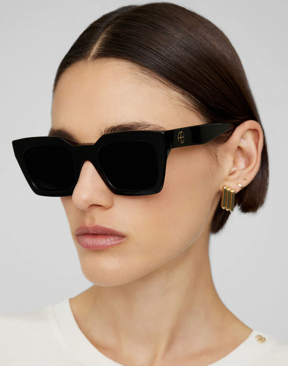 The Anine Bing Indio Sunglasses in Black