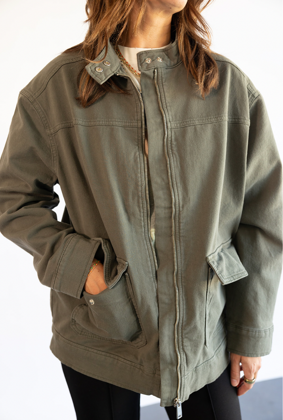 The ANINE BING Henry Jacket in Army Green