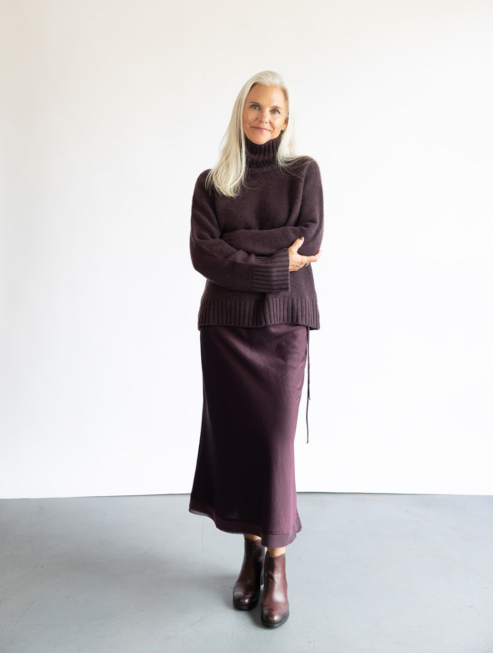 The Brazeau Tricot Chunky Turtleneck Sweater in Vino