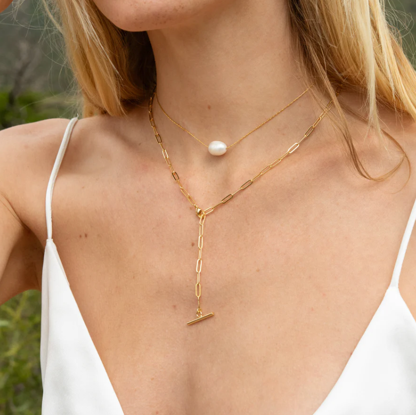 The THATCH Natalie Lariat Plated Necklace in Gold 