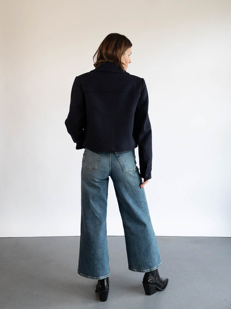 The Citizens of Humanity Corina Cropped Jacket in Navy