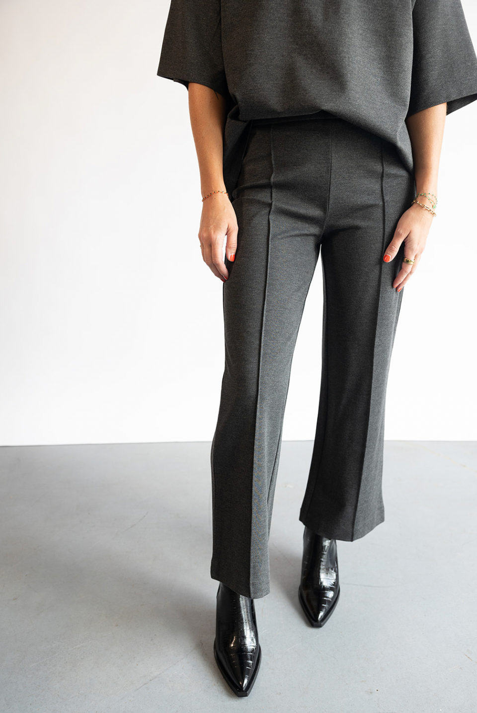 The STAUD Knack Pant in Heather Grey