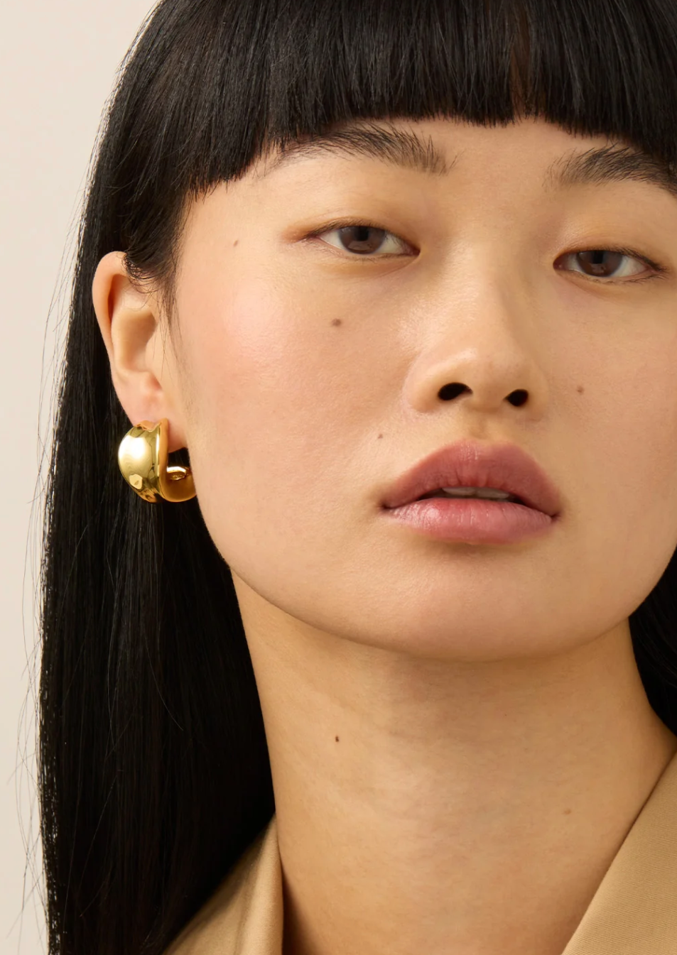 Jenny Bird Chunky Doune Hoops in Gold | Shop Eleanor