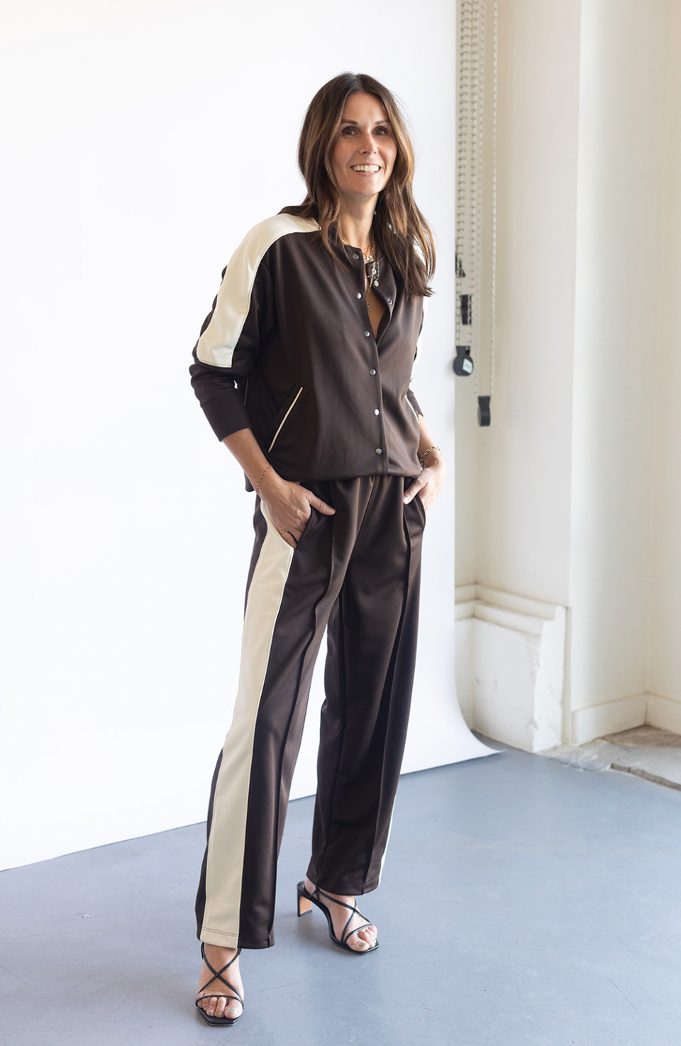 The Great Track Starter Pant in Driftwood | Shop Eleanor