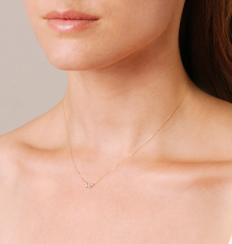 Scattered Diamond Necklace