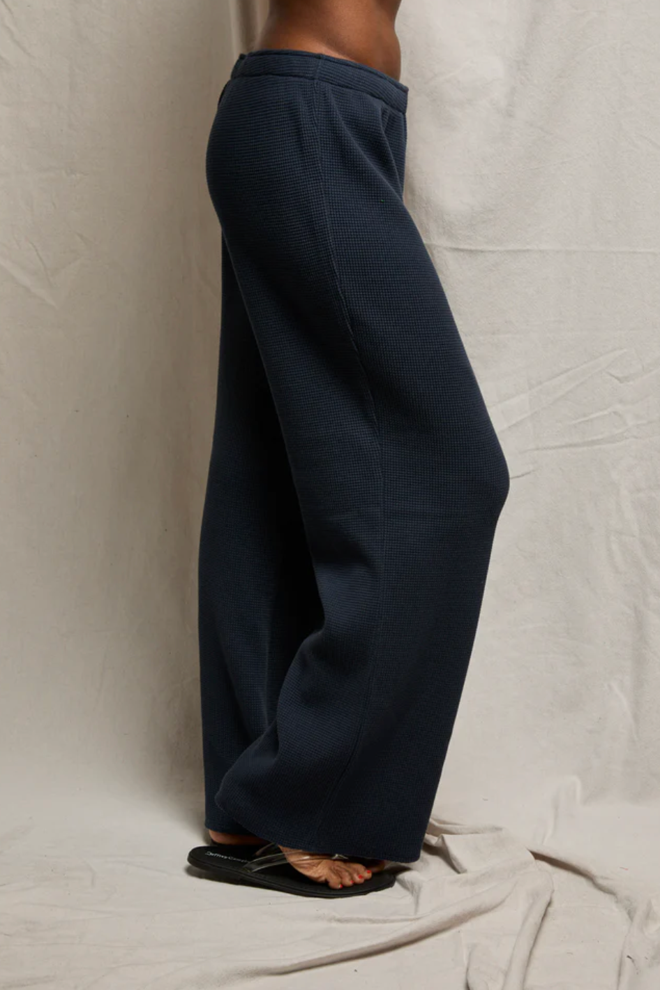 Th Perfect White Tee Shane Waffle Pants in Navy | Shop Eleanor 