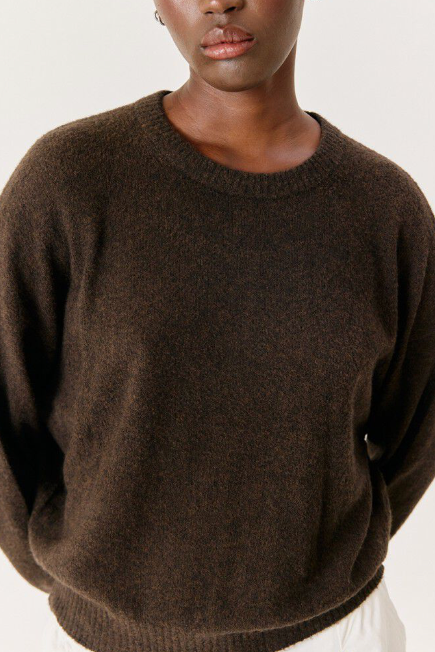 American Vintage Women's Ouity Sweater in Choco | Shop Eleanor 