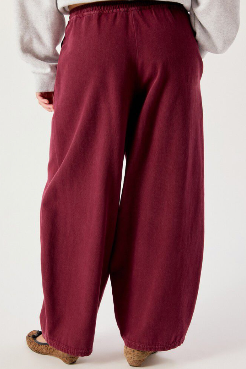 American Vintage Women's Lycaz Ballon Pant in Vintage Wine | Shop Eleanor 