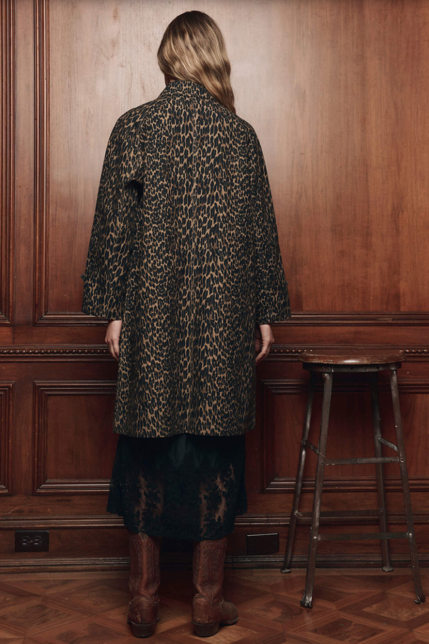 The Great Trench Coat in Dark Leopard | Shop Eleanor 