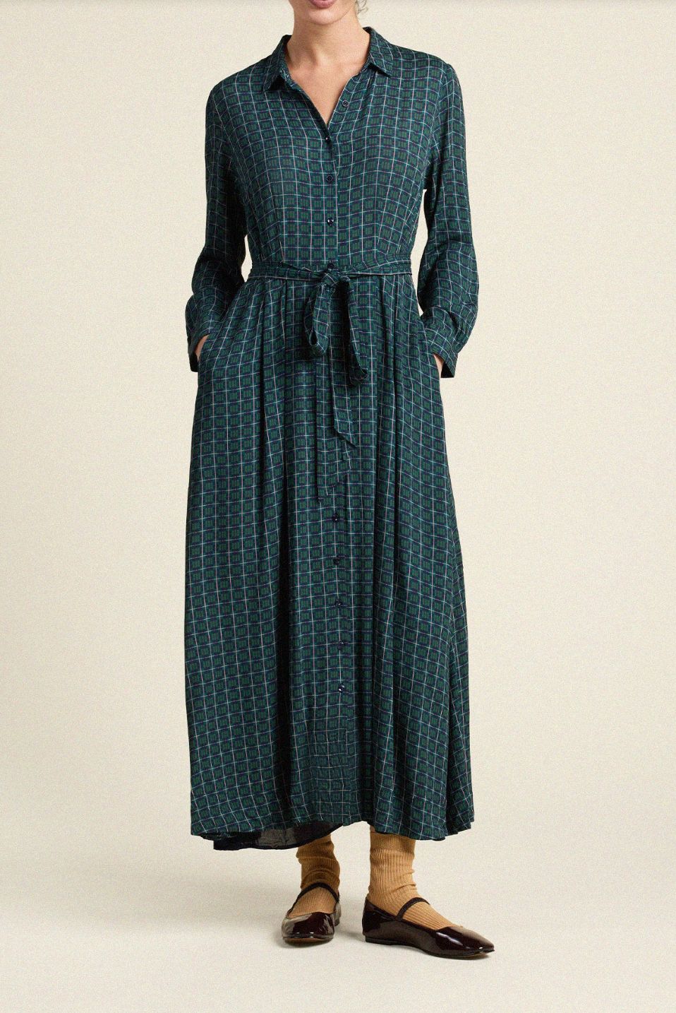 The Emmelie Dress in Davenport Plaid from TROVATA | Shop Eleanor 
