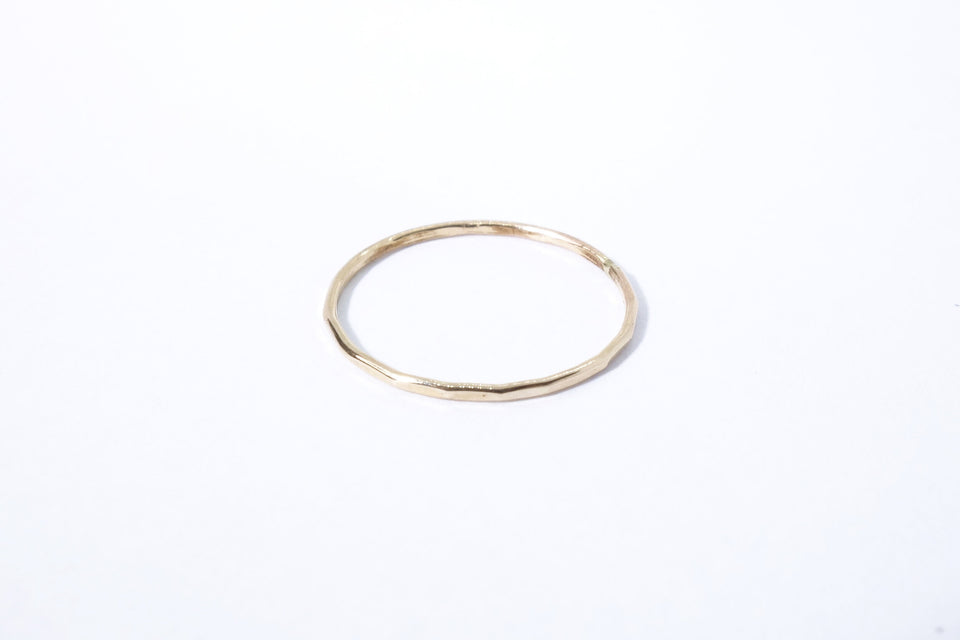 Talisman Goldyn Hammered Band | Shop Eleanor 